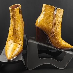 Vince Camuto Anikah Yellow Pointy Bootie (6)